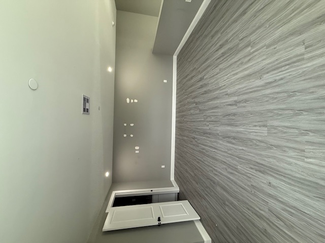 Apartment Picture